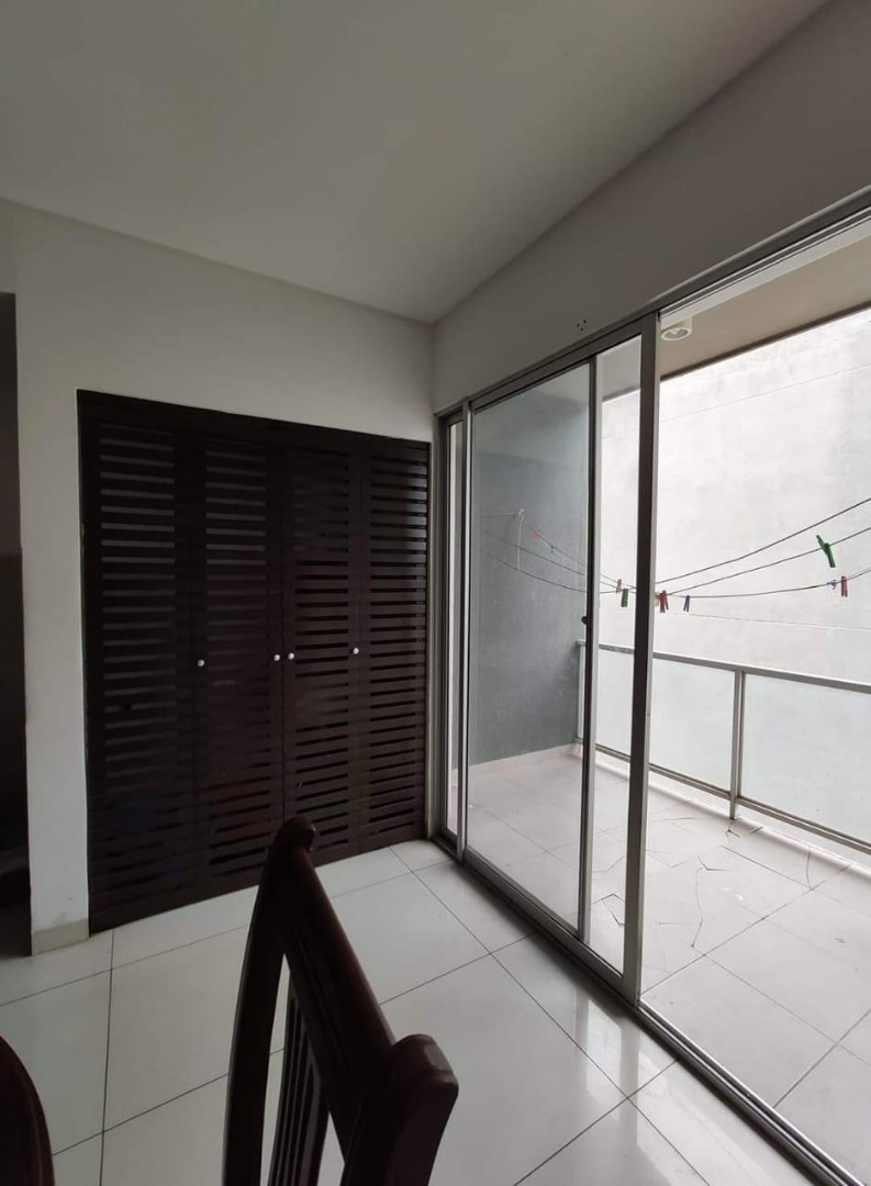 En Alquiler a $us 550 Foto 7