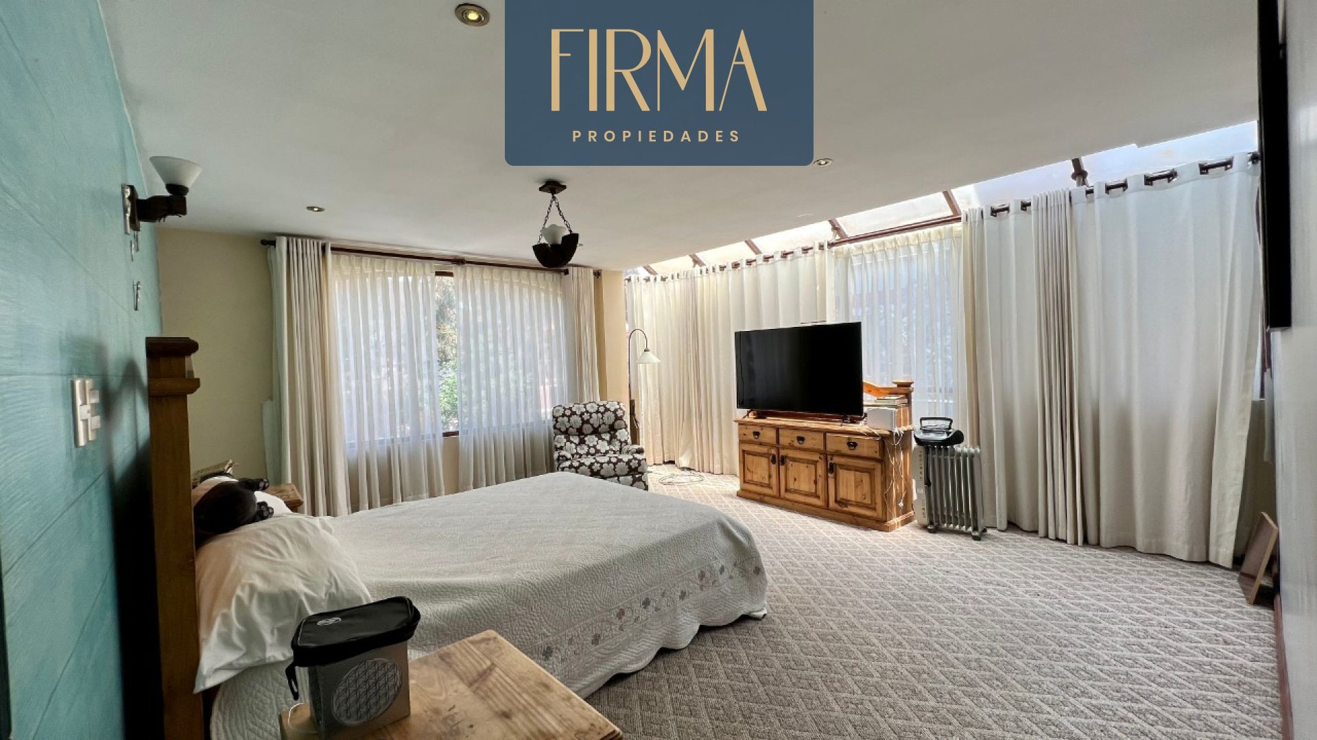 Casa en VentaIRPAVI, EL VERGEL CALLE 5 4 dormitorios 5 baños 4 parqueos Foto 2