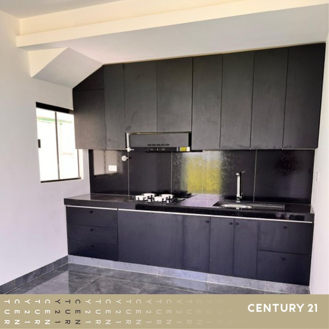 En Venta a $us 240,000 Foto 4