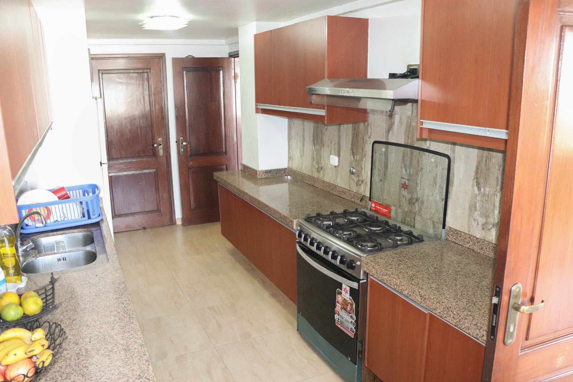 Departamento en Entre 2do y 3er anillo Norte en Santa Cruz de la Sierra 3 dormitorios 3 baños 1 parqueos Foto 17