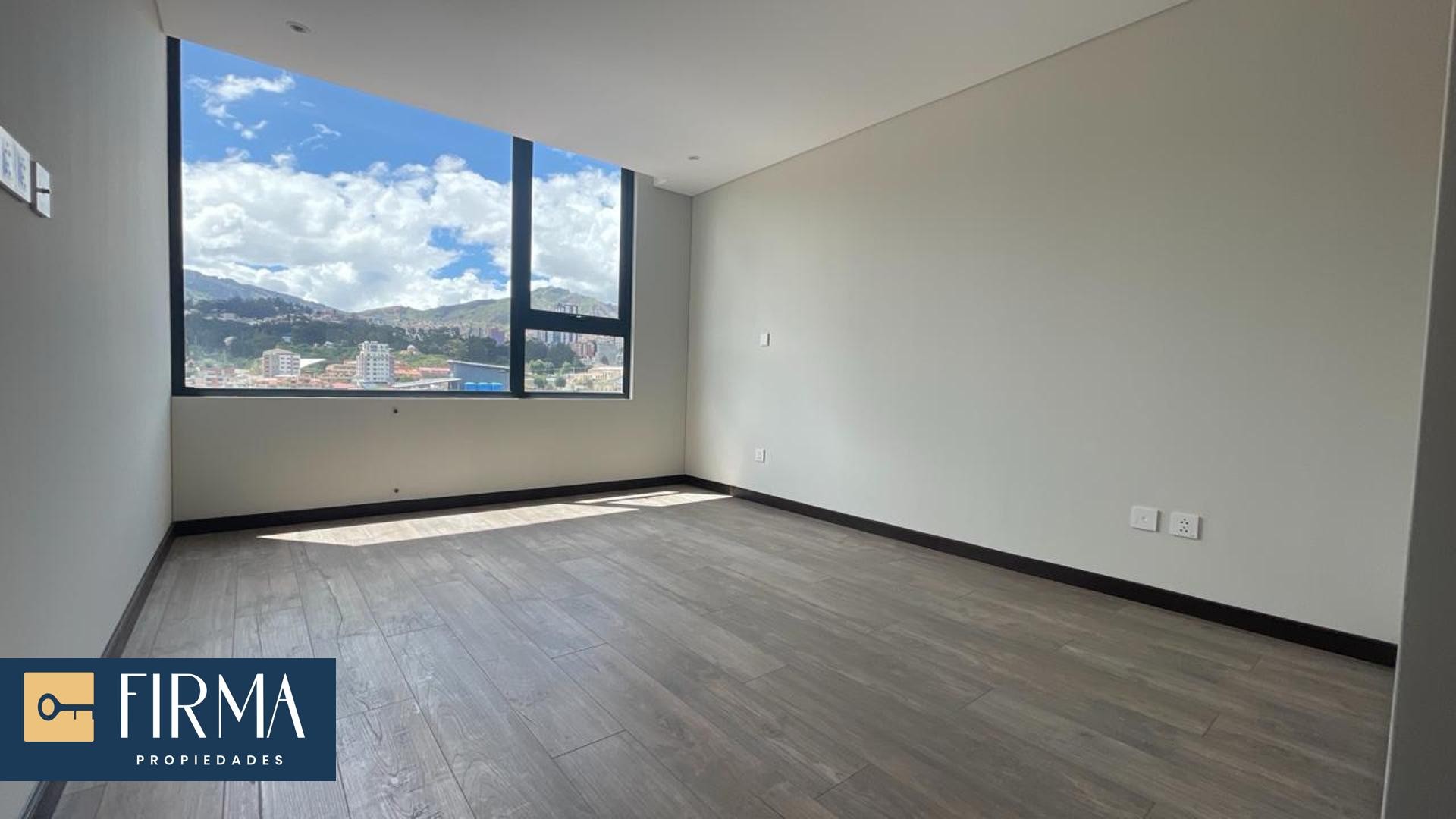 Departamento en AlquilerDEPARTAMENTO EN ALQUILER, CALACOTO 2 dormitorios 2 baños 1 parqueos Foto 6