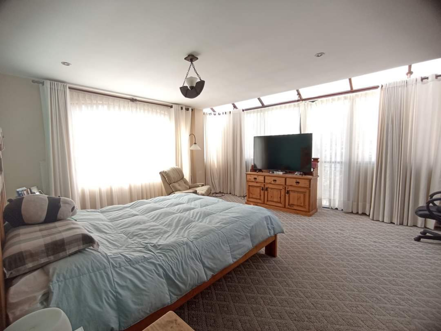 Casa en Irpavi en La Paz 4 dormitorios 5 baños 3 parqueos Foto 24