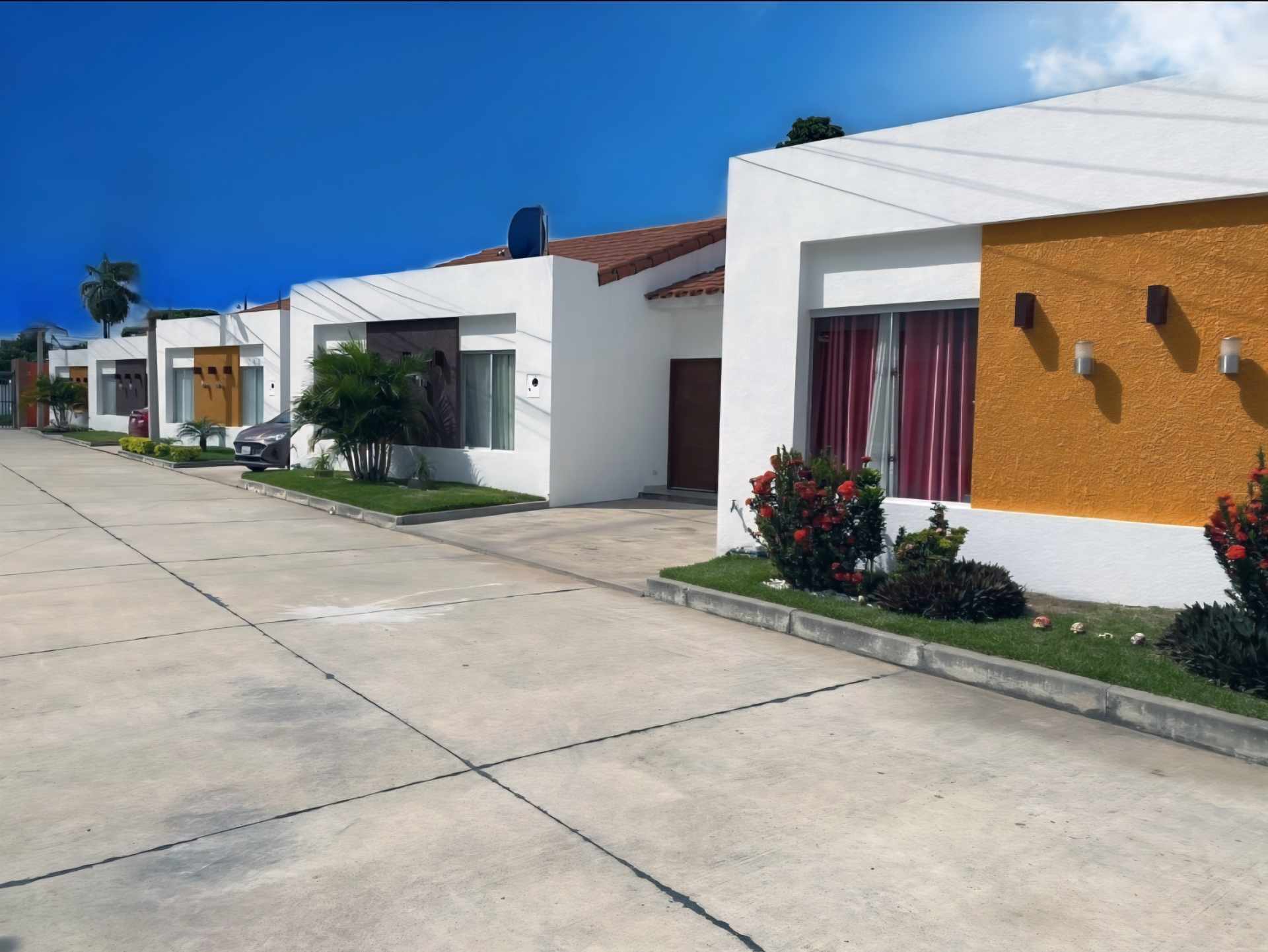 Casa Valle Sanchez- Condominio ORANGE 
CASA A ESTRENAR  de 3 DORMITORIOS  Foto 2