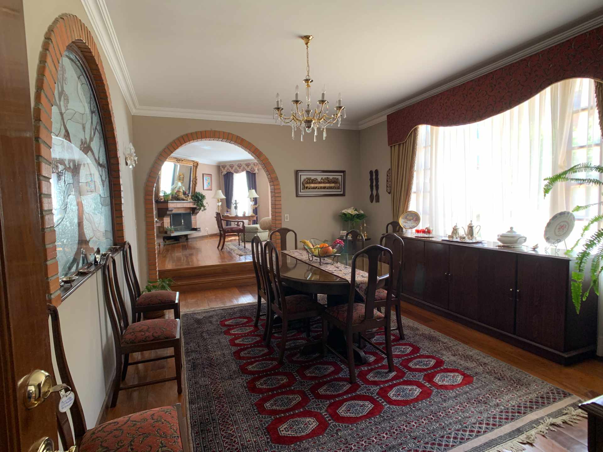 Casa Lujosa residencia estilo mediterráneo clásico con acabados de primera. Foto 10