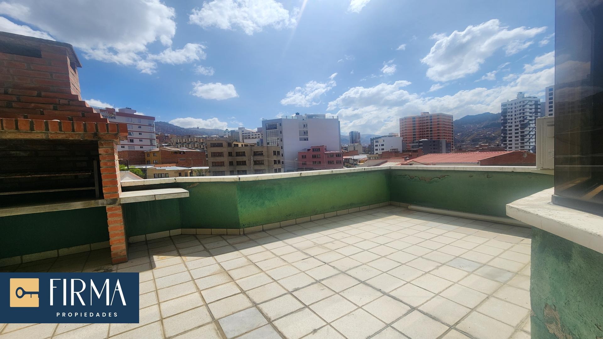 Casa en VentaEDIFICIO MULTIFAMILIAR EN VENTA, MIRAFLORES 12 dormitorios 12 baños 10 parqueos Foto 18