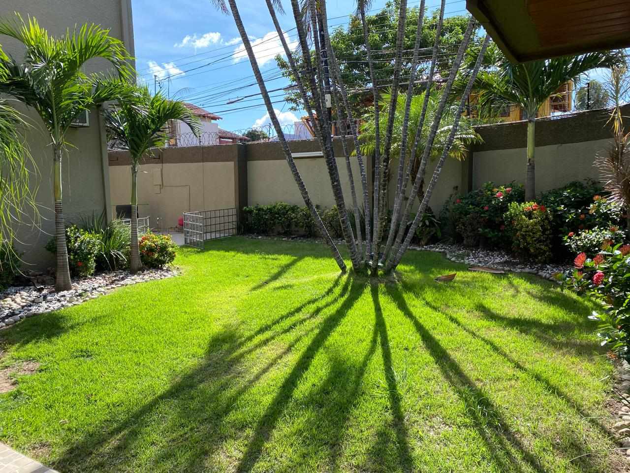 Casa Zona Norte Av. Alemana  Foto 6