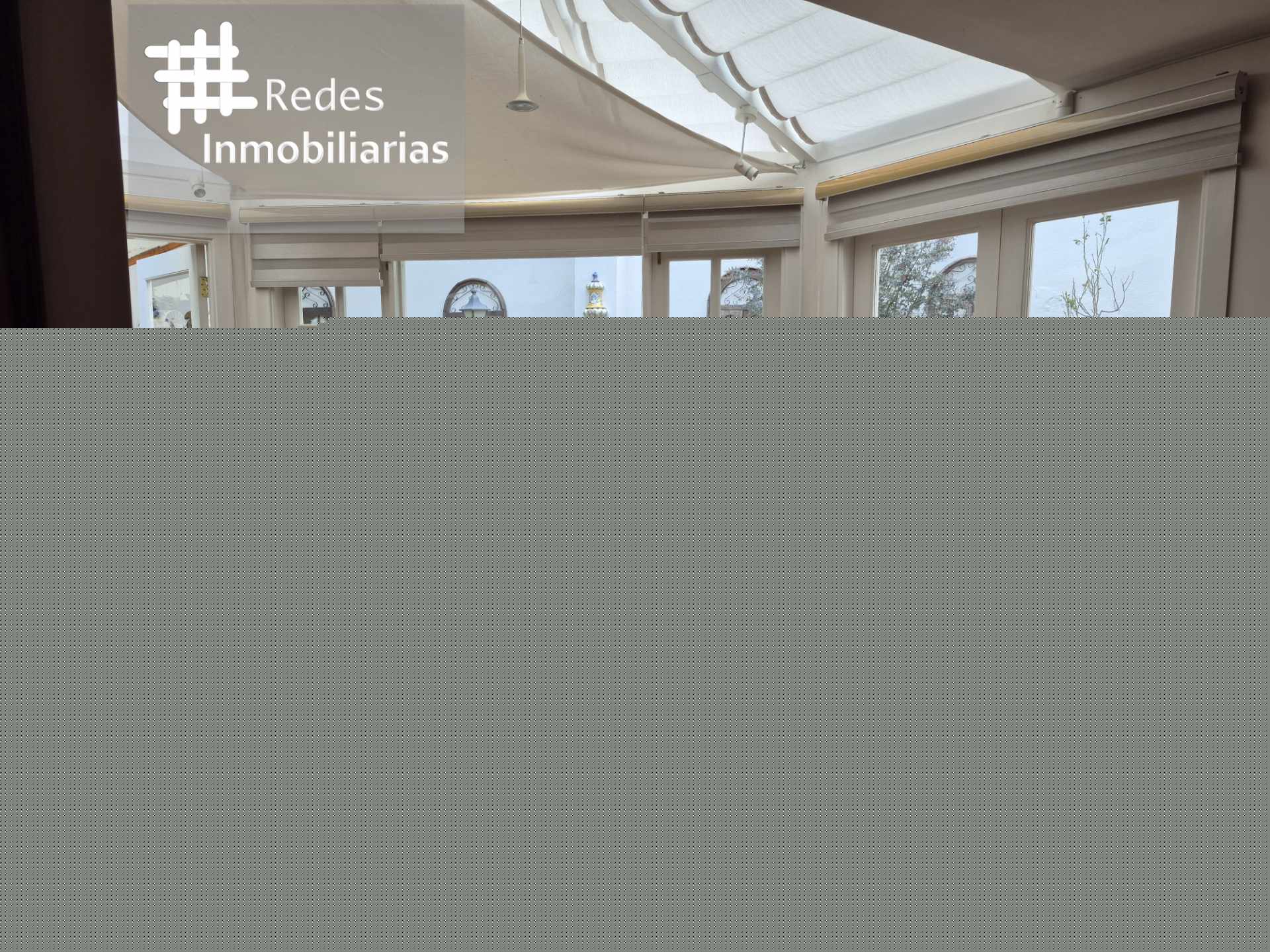 Casa en AlquilerPRECIOSA CASA EN ALQUILER EN ACHUMANI SUPER CENTRICA SEMI AMOBLADA   3 dormitorios 4 baños 2 parqueos Foto 25