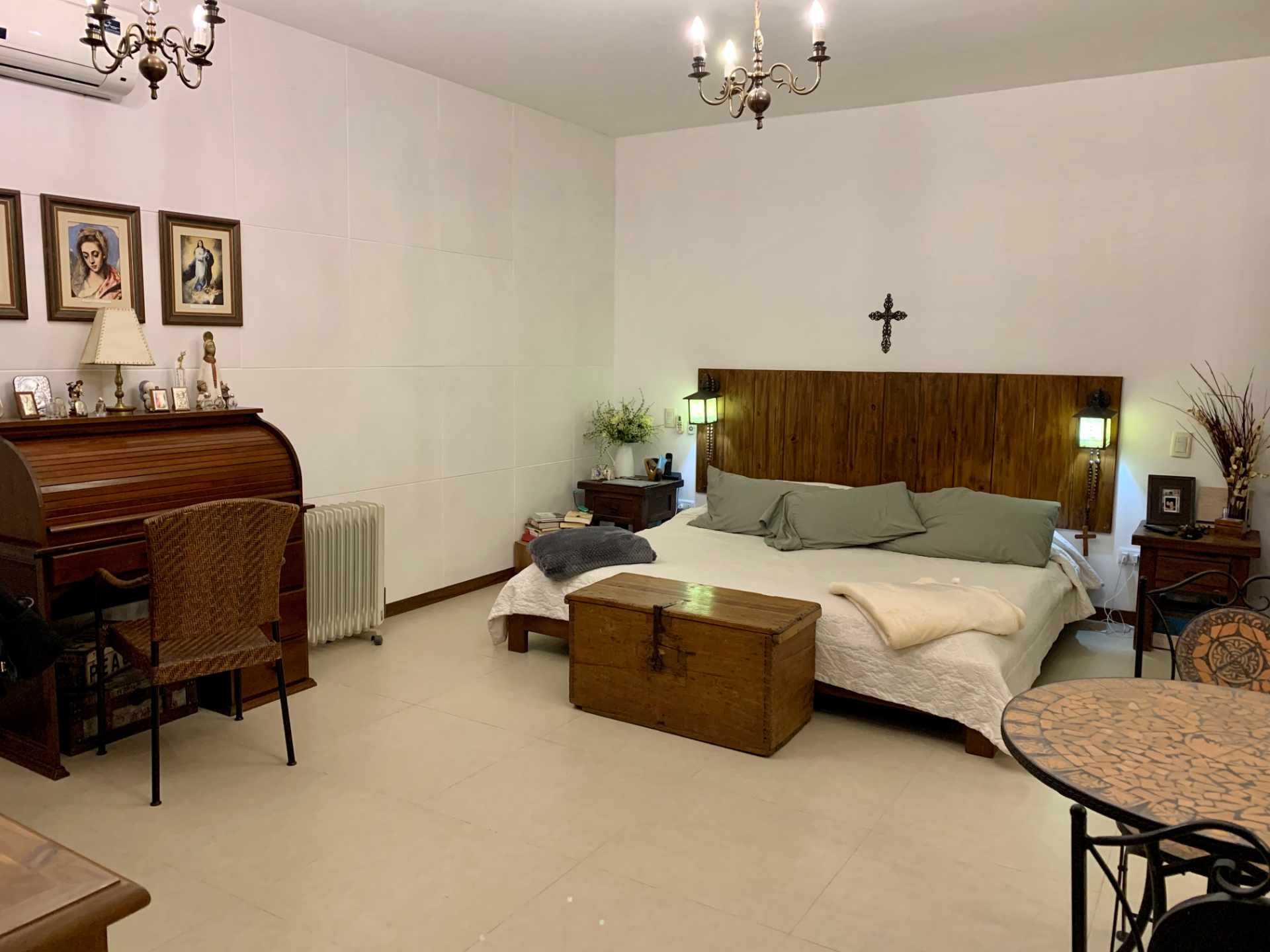 Casa en Las Palmas en Santa Cruz de la Sierra 3 dormitorios 4 baños 2 parqueos Foto 28