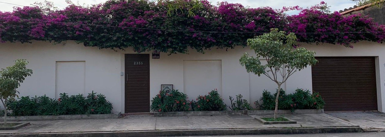 Casa Zona Este entre 2 y 3 anillo, entre avenidas mutualista y paragua. Barrio Los Ángeles  Foto 18