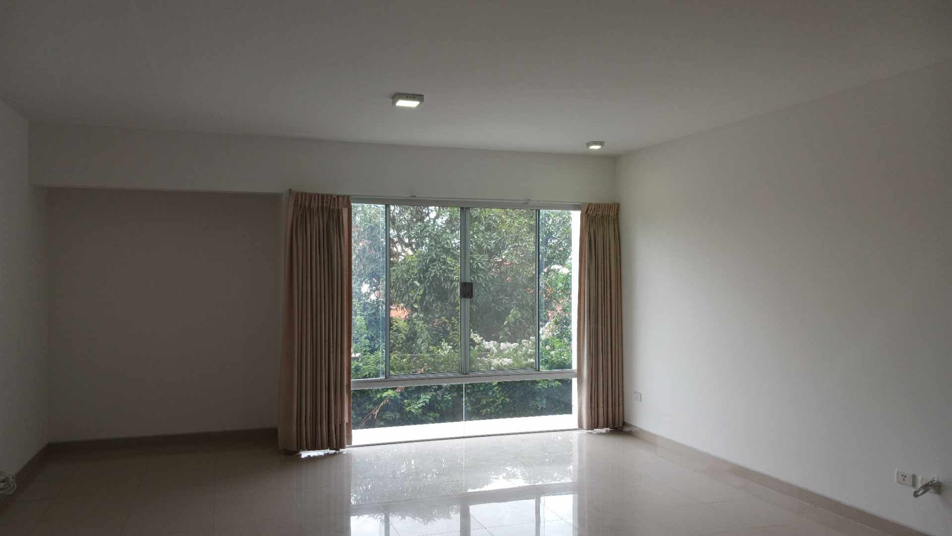 Departamento en Alquiler🔹 EN ALQUILER – PRECIOSO DEPARTAMENTO A ESTRENAR🔹 3 dormitorios 3 baños 1 parqueos Foto 5