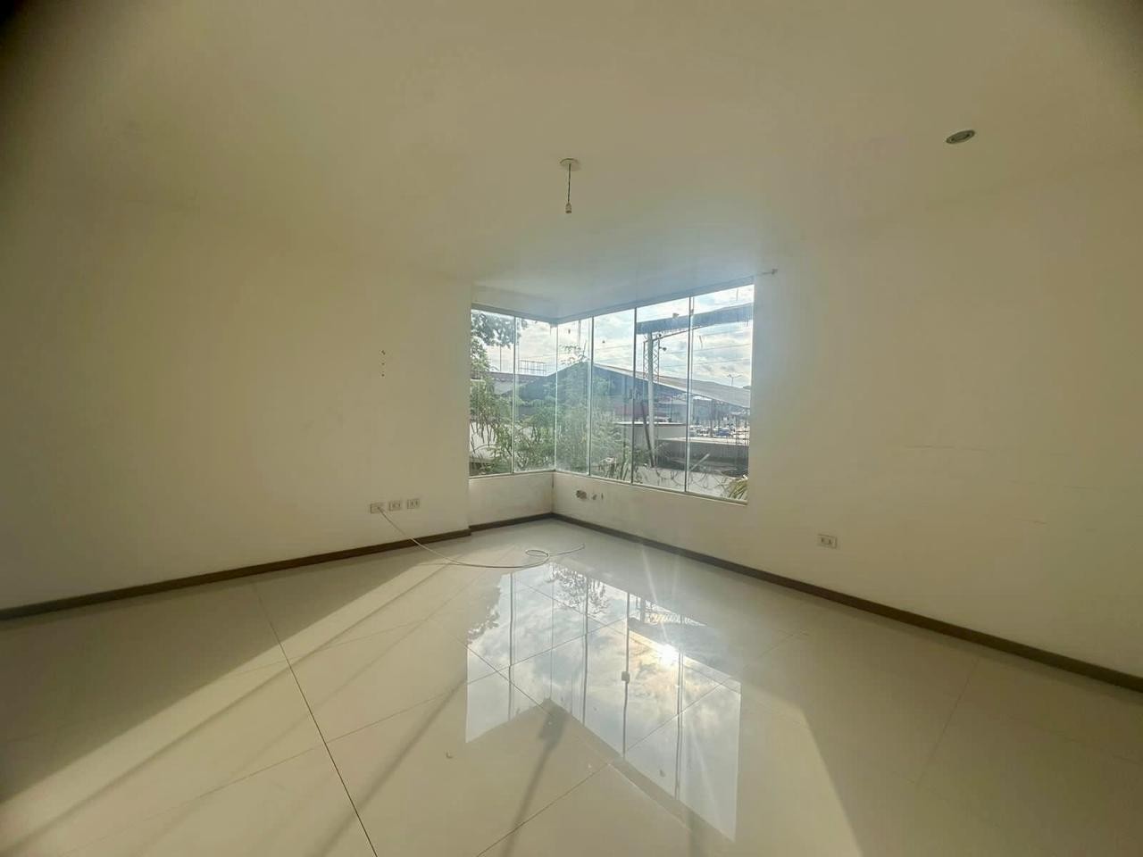 En Venta a $us 246,803 Foto 9