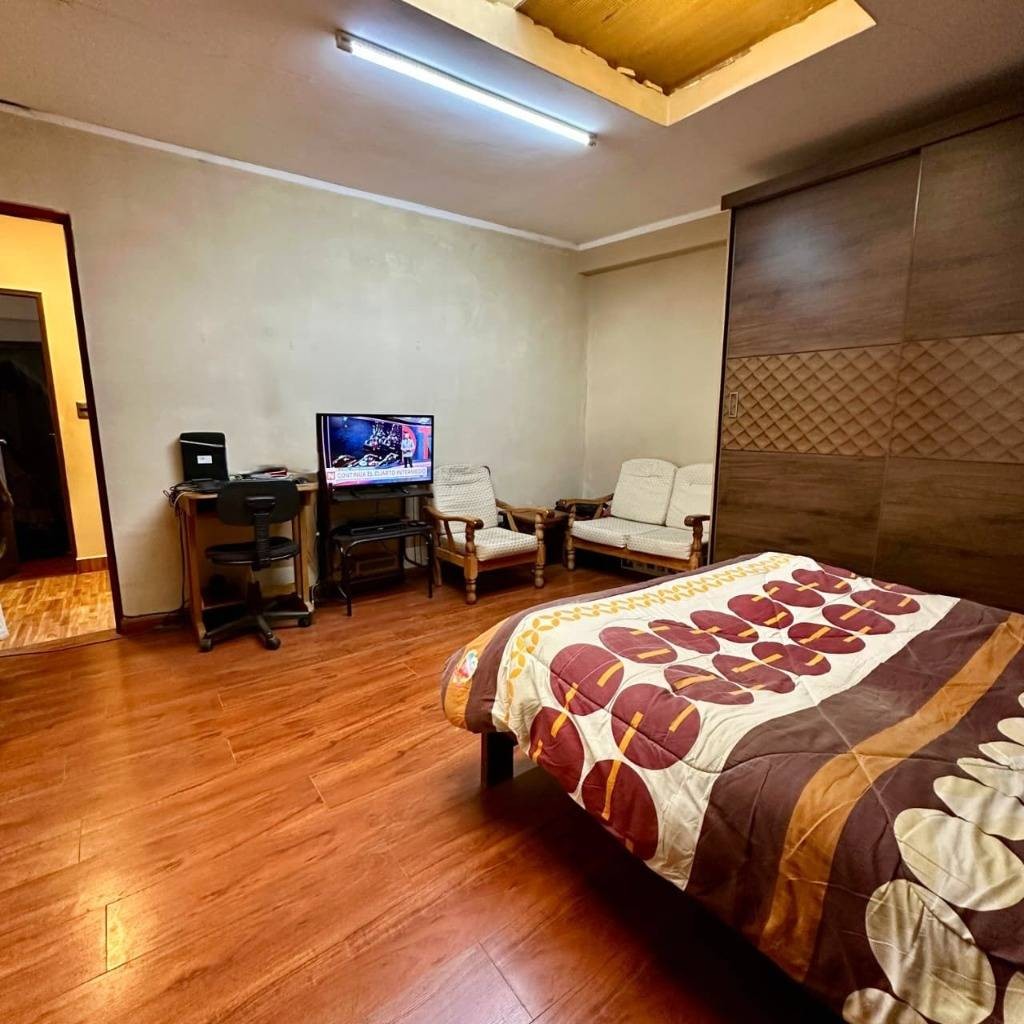 Departamento en VentaMIRAFLORES, CALLE JORGE SAENZ Foto 10