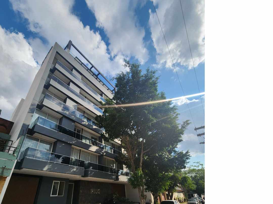 Departamento en Equipetrol en Santa Cruz de la Sierra 1 dormitorios 2 baños  Foto 4