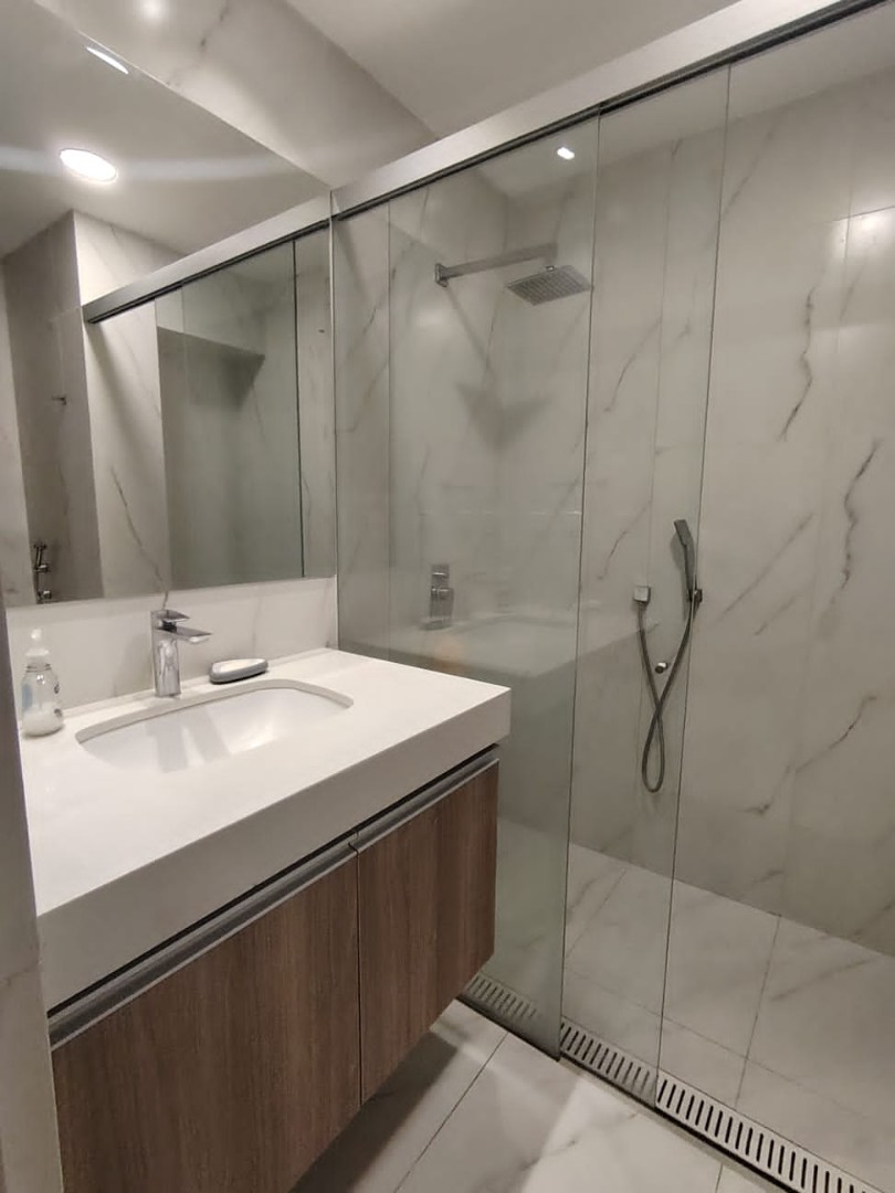 Departamento en AlquilerEquipetrol Departamento de 2 Dormitorios Amoblado en 7500Bs 2 dormitorios 2 baños 1 parqueos Foto 22