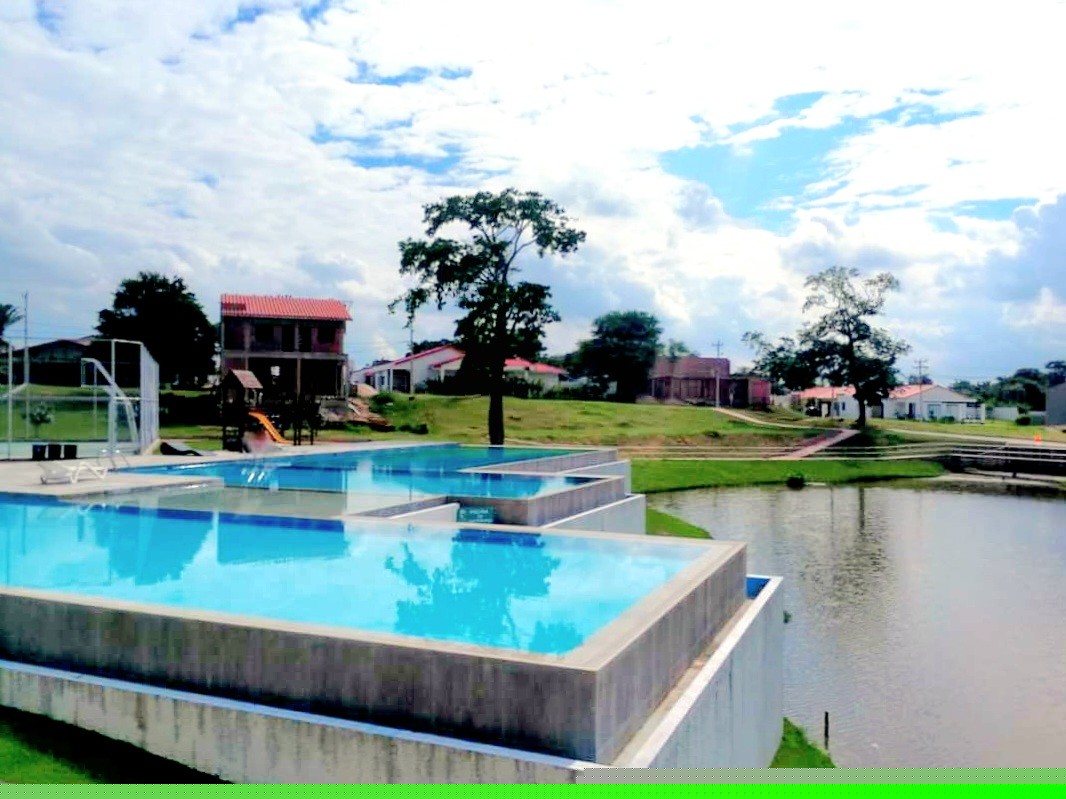 Casa en VentaURUBÓ
LOS PARQUES 2
Condominio Cerrado Foto 2