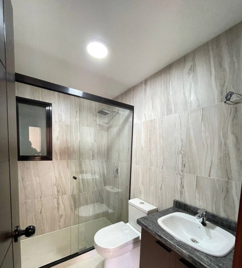 Departamento en Obrajes en La Paz 1 dormitorios 1 baños 1 parqueos Foto 5