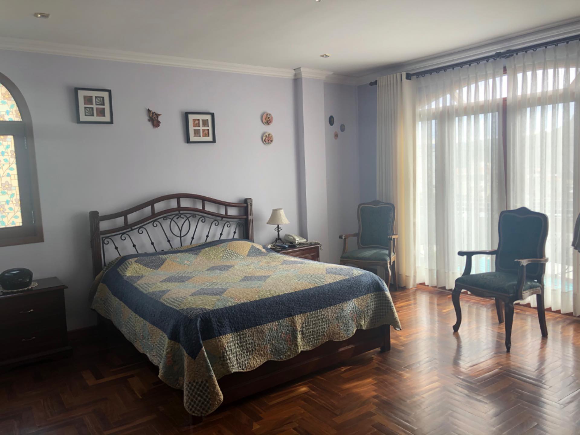 Casa en Irpavi en La Paz 3 dormitorios 4 baños 3 parqueos Foto 14