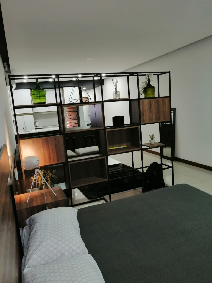 Departamento SKY PLAZA EQUIPETROL - VENTA EXCELENTE MONOAMBIENTE DE LUJO Foto 4