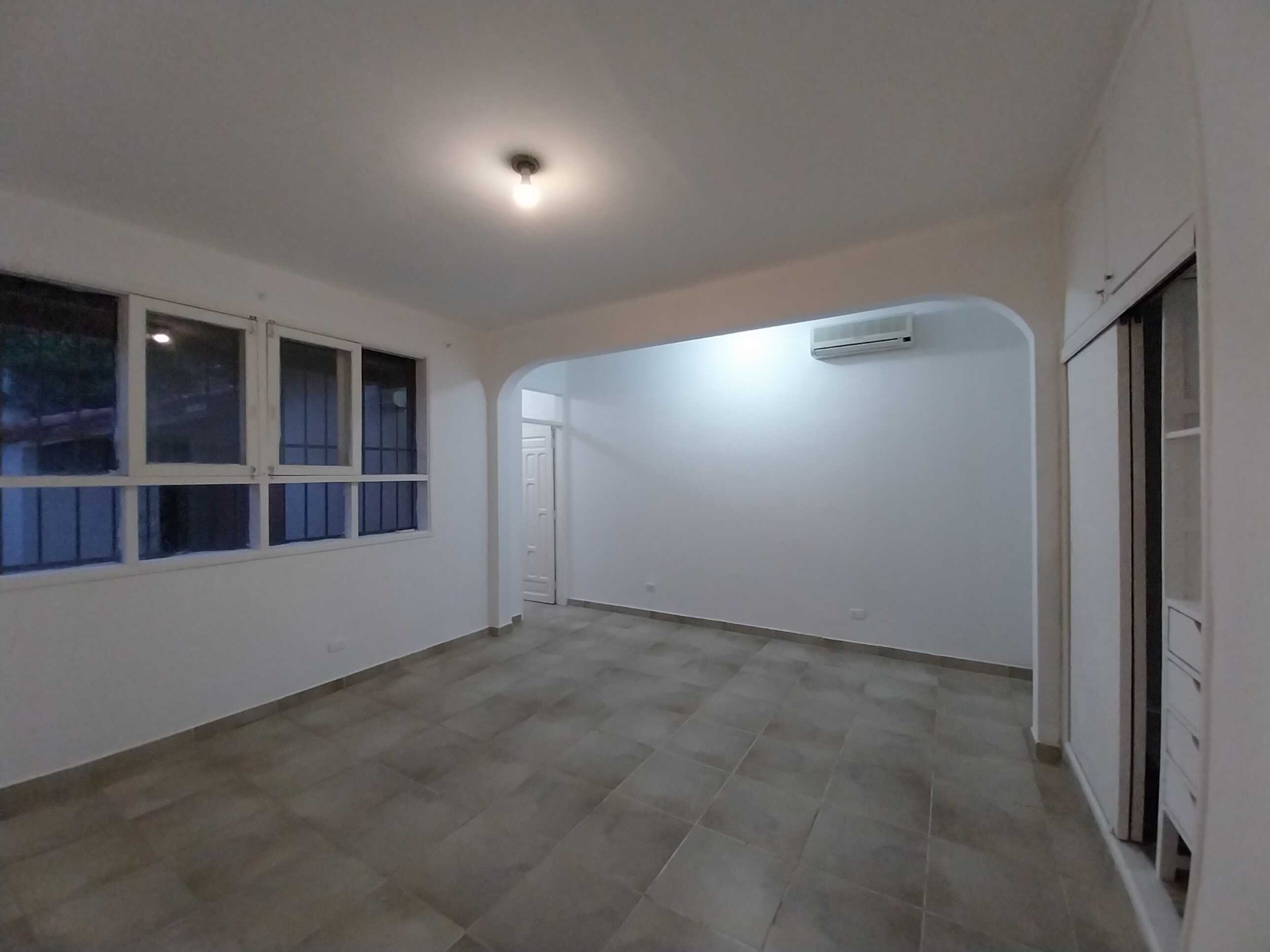 Casa en AlquilerBARRIO HAMACAS - ZONA NORTE 4° ANILLO Foto 6