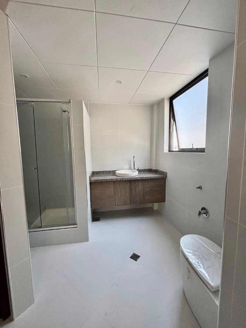 Casa en VentaACHUMANI 4 dormitorios 6 baños 2 parqueos Foto 7