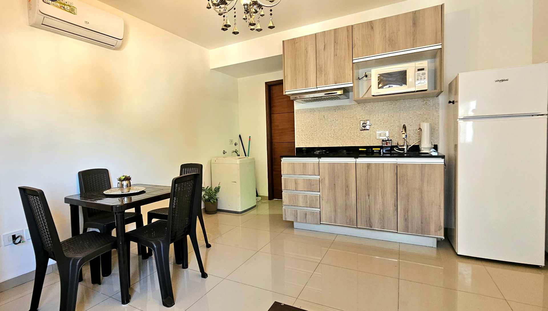 Departamento en AlquilerBarrio URBARI  - Cond. UNNO RESIDENCE  1 dormitorios 1 baños  Foto 13