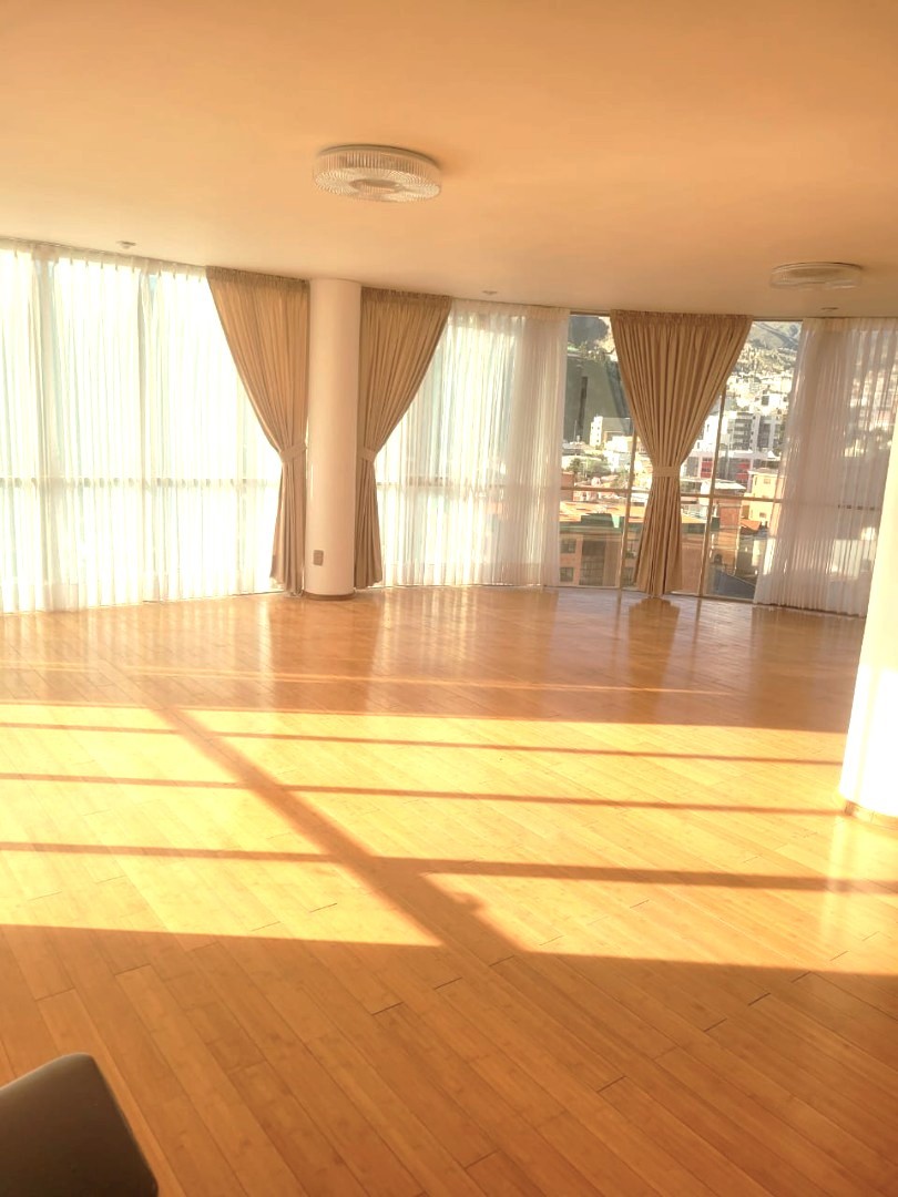 En Alquiler a Bs 9,000 Foto 1