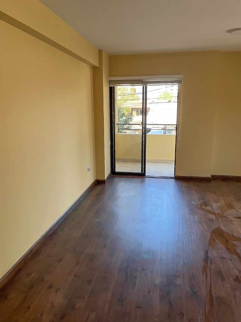 Departamento en Sarco en Cochabamba 3 dormitorios 2 baños  Foto 3