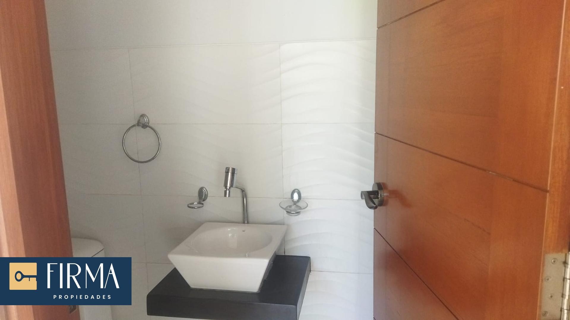 En Alquiler a Bs 4,700 Foto 8