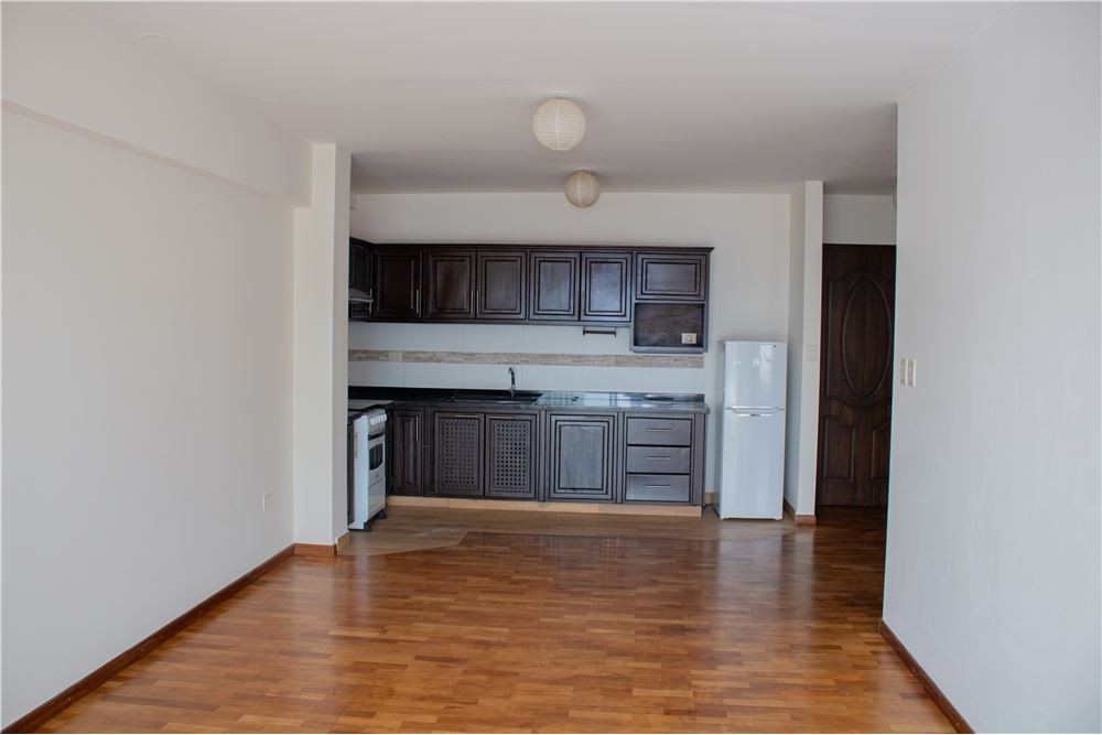 Departamento en VentaCalle Lanza esquina Chuquisaca, - Edificio Costitución - Noroeste - Cochabamba, Cercado 1 dormitorios 1 baños  Foto 13