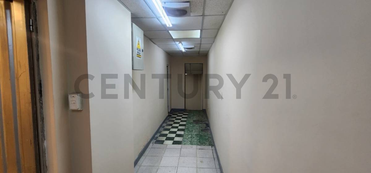 En Alquiler a $us 3,305 Foto 11