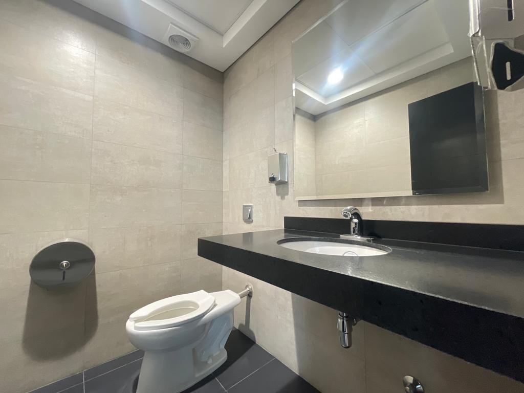 Oficina OFICINA EN VENTA EN CALACOTO A ESTRENAR Foto 12