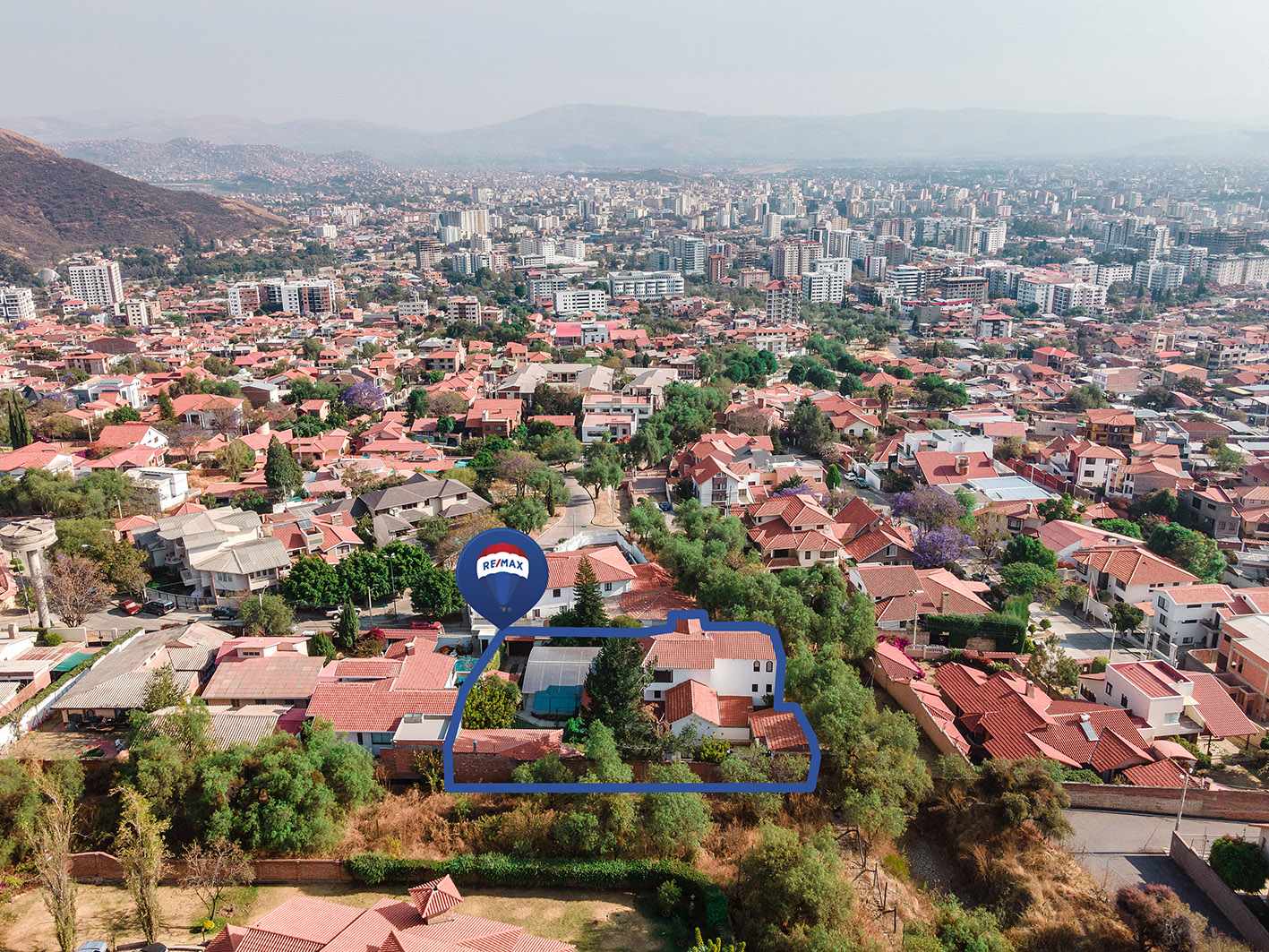 Hermosa Casa de Lujo en Urb El Mirador us 630,000 [UC