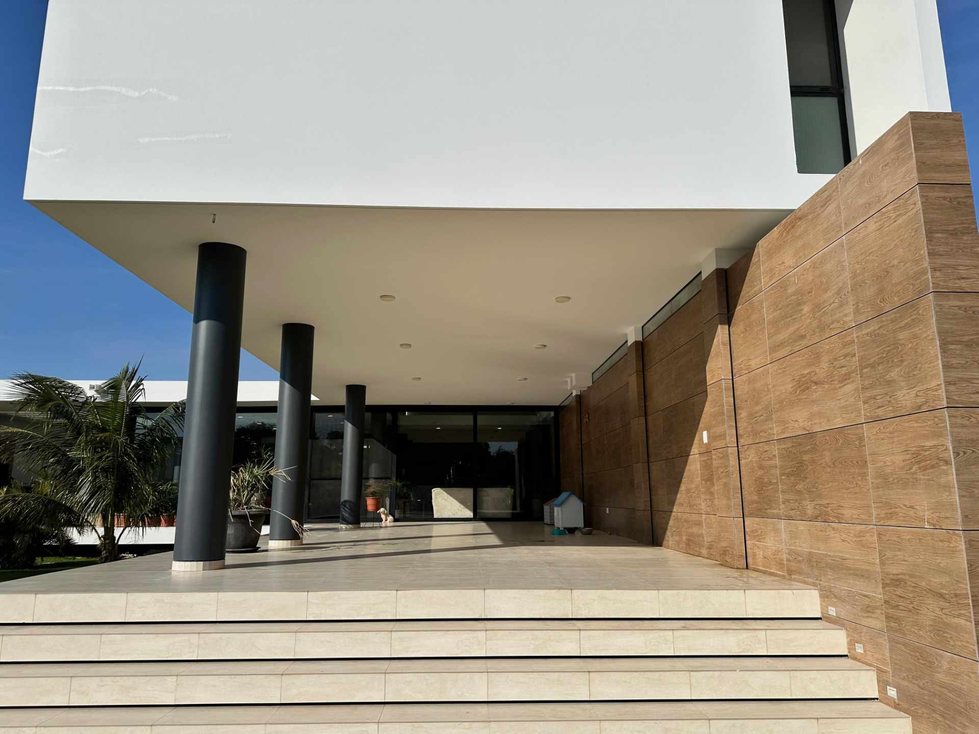 Casa en VentaCONDOMINIO HACIENDA DEL URUBÓ!! SOBRE AV. PRINCIPAL! Sobre ALAMEDA.! 4 dormitorios 6 baños 4 parqueos Foto 8