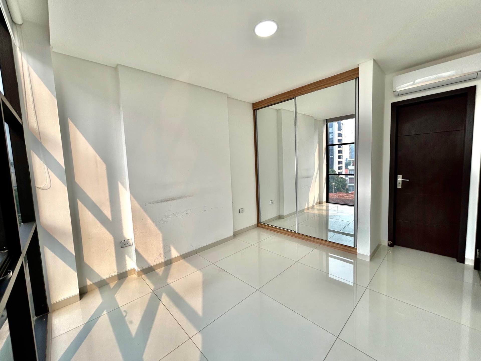 En Alquiler a Bs 3,900 Foto 14