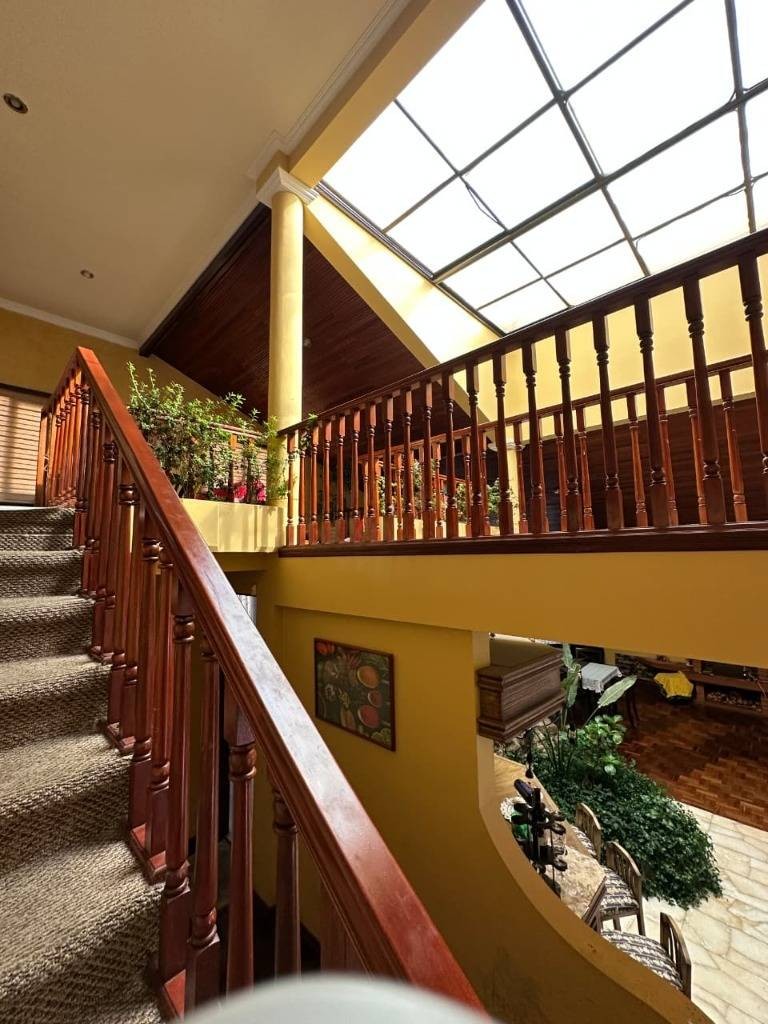 Casa en VentaACHUMANI, CALLE 35 4 dormitorios 5 baños 3 parqueos Foto 25