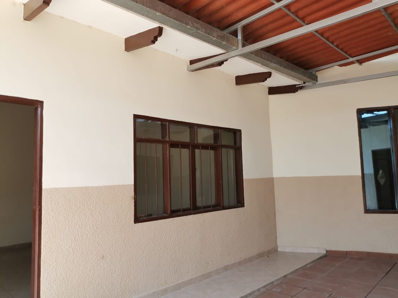 Casa en VentaAVENIDA LA CAMPANA  UNA CUADRA ANTES DEL 8VO ANILLO Y DOS CUADRAS DEL MERCADO LA CAMPANA Foto 9