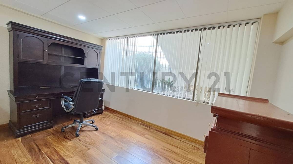 Casa en La Florida en La Paz 4 dormitorios 6 baños 4 parqueos Foto 15