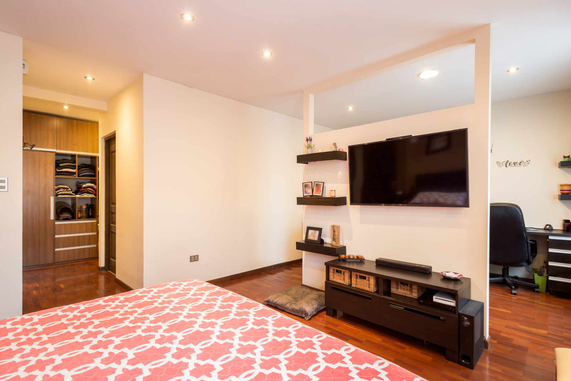 Departamento en VentaJUAN CAPRILES ENTRE SANTA CRUZ Y VILLARROEL Foto 17