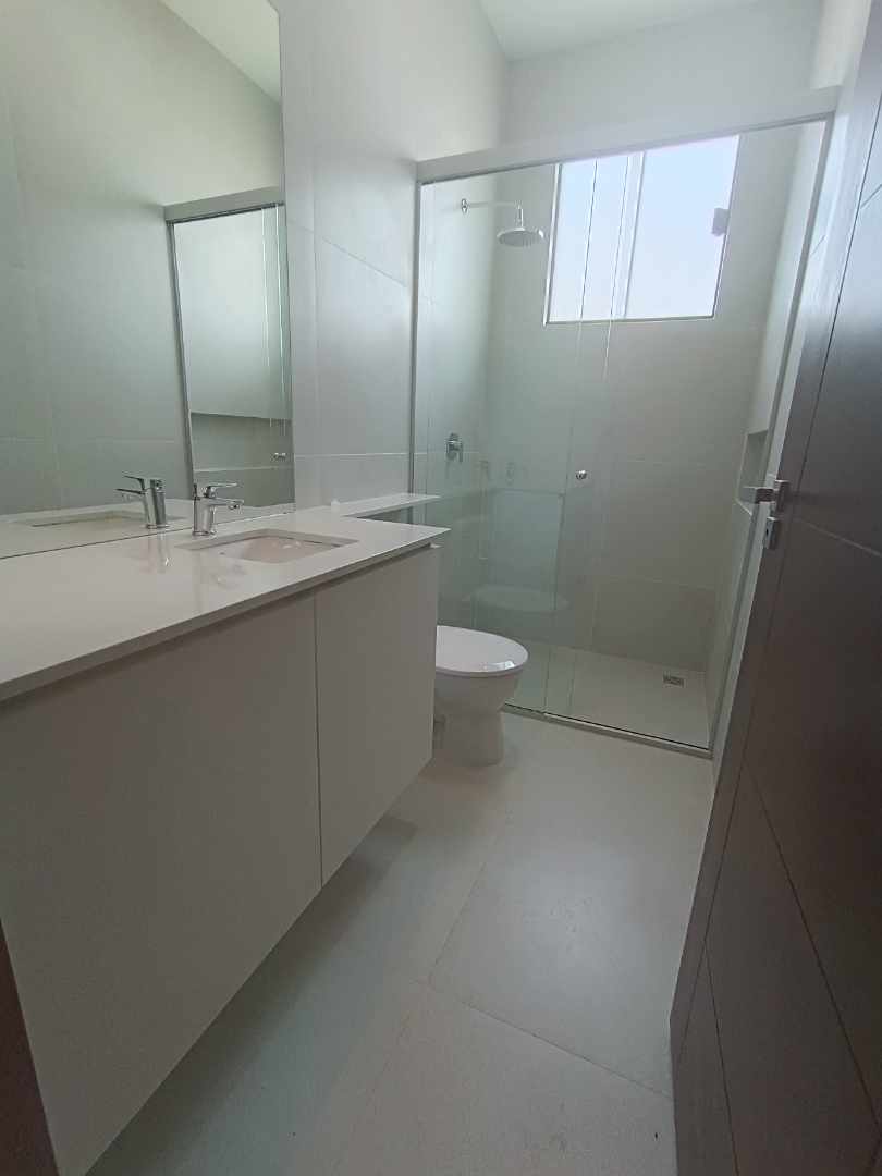 Casa Lomas del Urubó Sur Carretera a Porongo  Foto 8