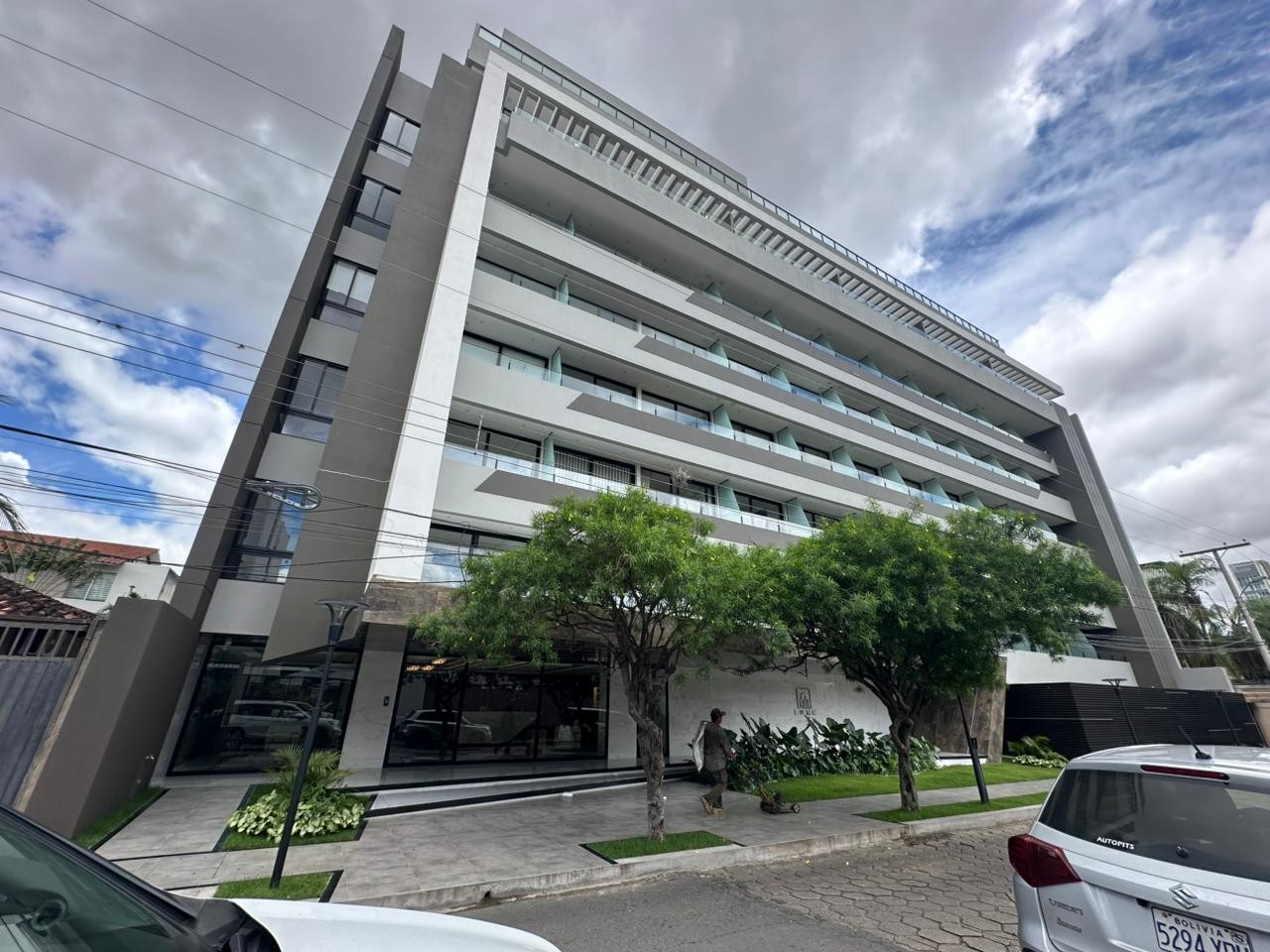 Departamento en AlquilerEDIFICIO LUXE SUITES Foto 1