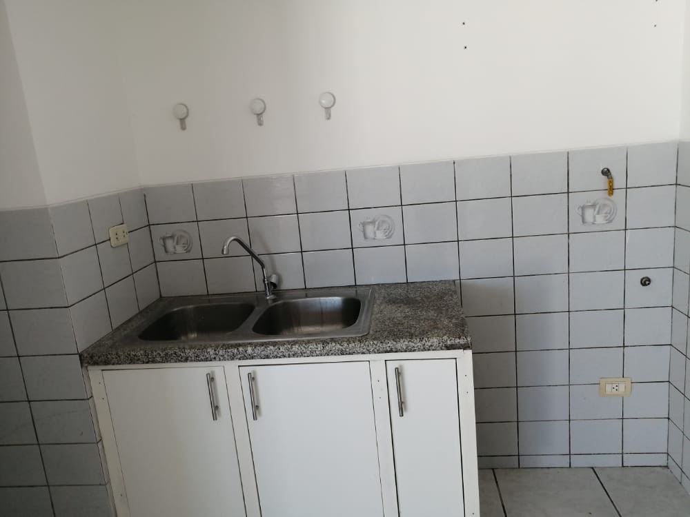 Departamento 📍Av. Suarez Arana entre 1ro y 2do anillo condominio Santa Cruz II Foto 11