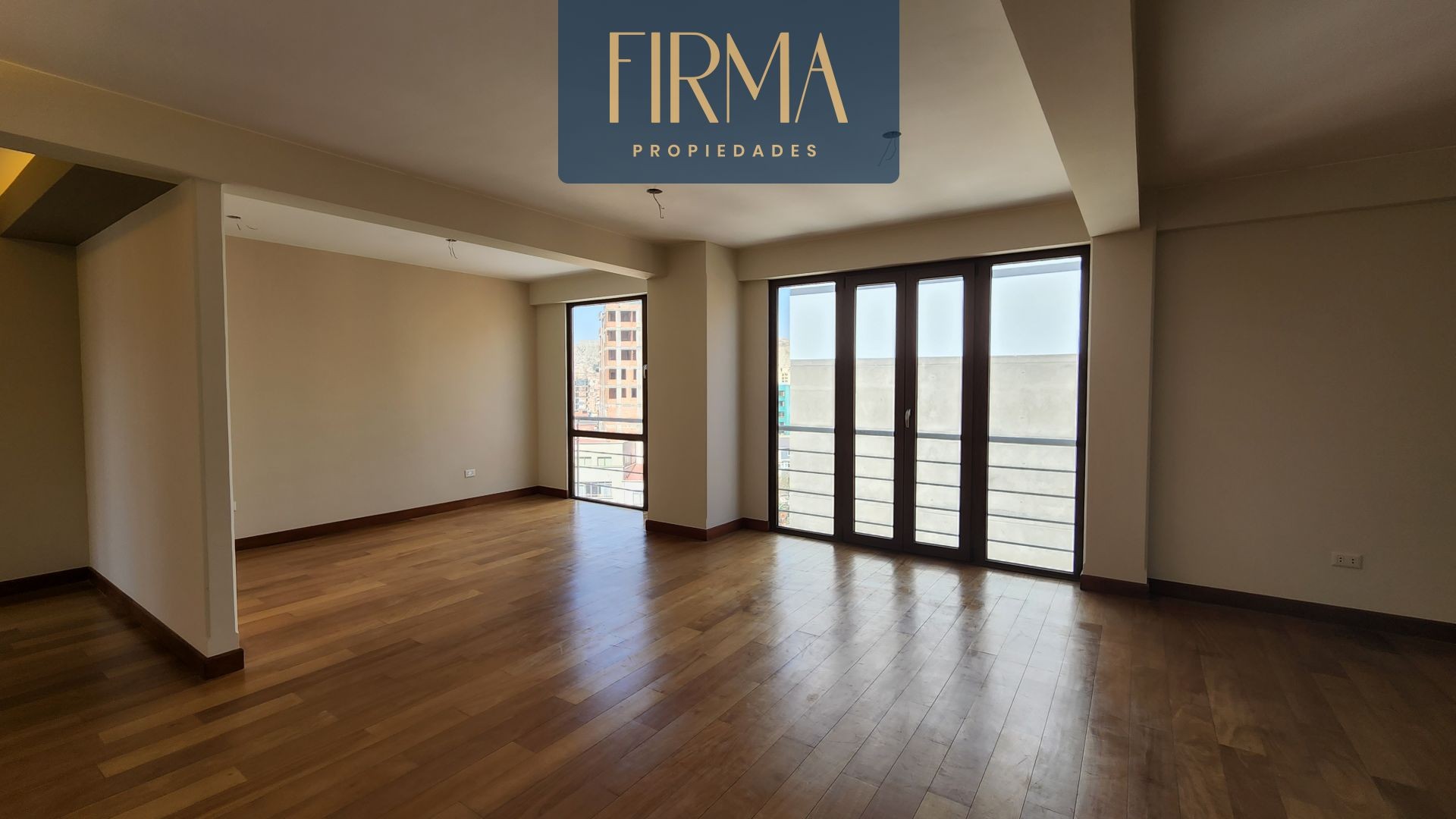 Departamento en VentaPENTHOUSE EN VENTA A ESTRENAR, SOPOCACHI  Foto 4