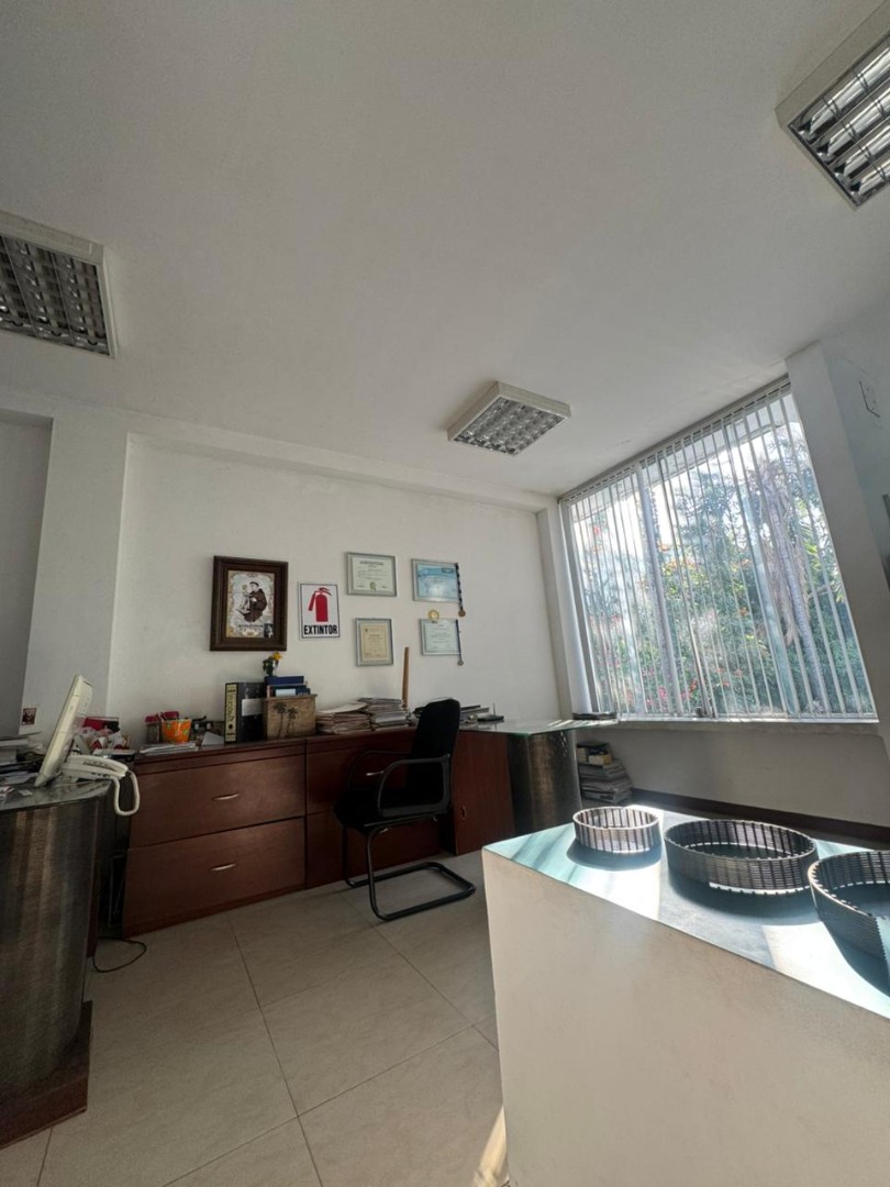 Local comercial en Equipetrol en Santa Cruz de la Sierra  1 baños  Foto 5