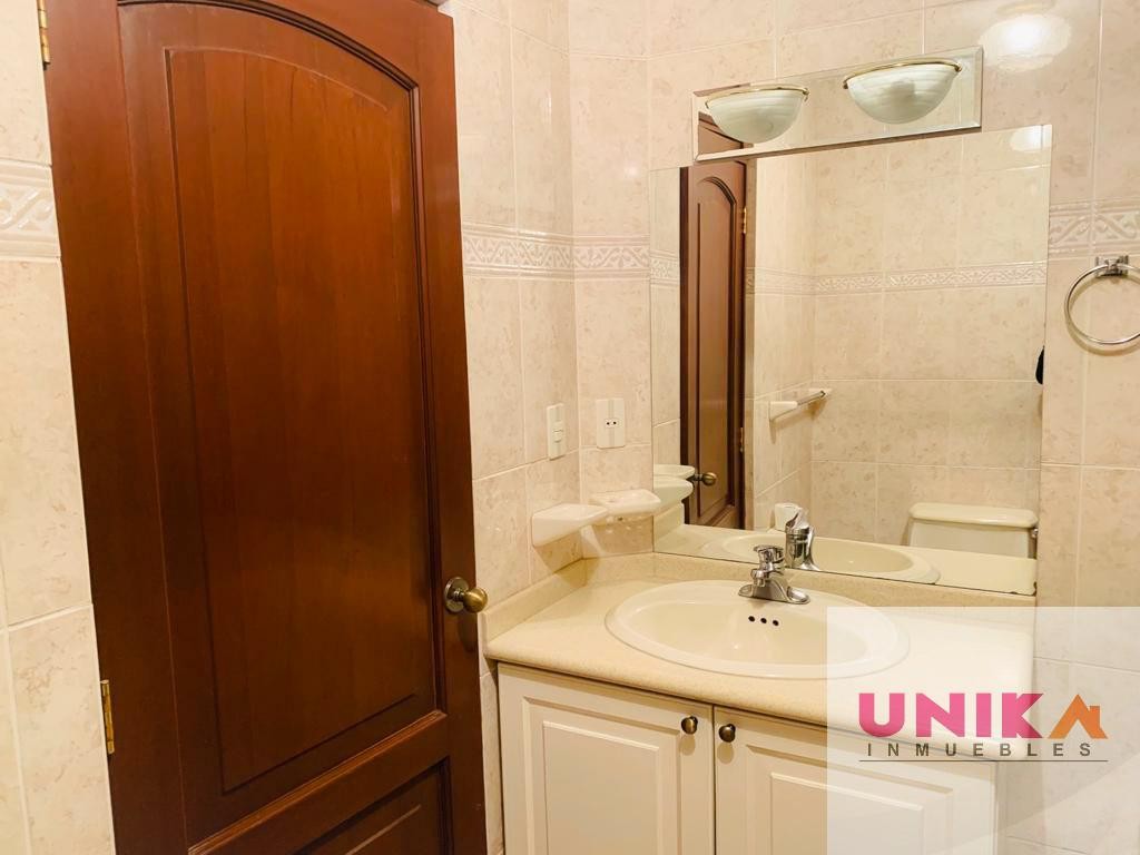 Departamento 🏢 Hermoso departamento en alquiler, Auquisamaña. Foto 17