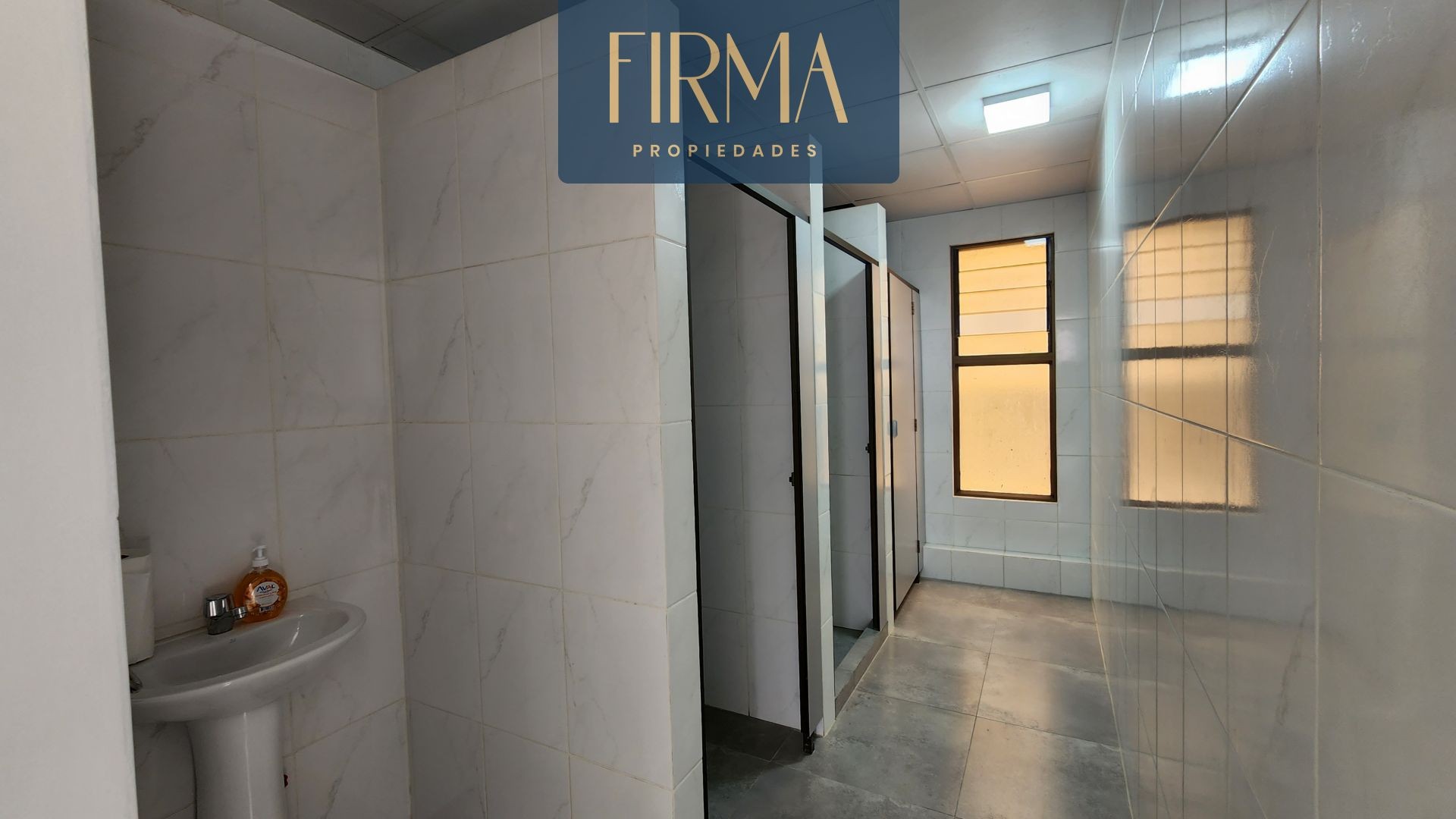 Casa en Mallasilla en La Paz 3 dormitorios 5 baños 2 parqueos Foto 31