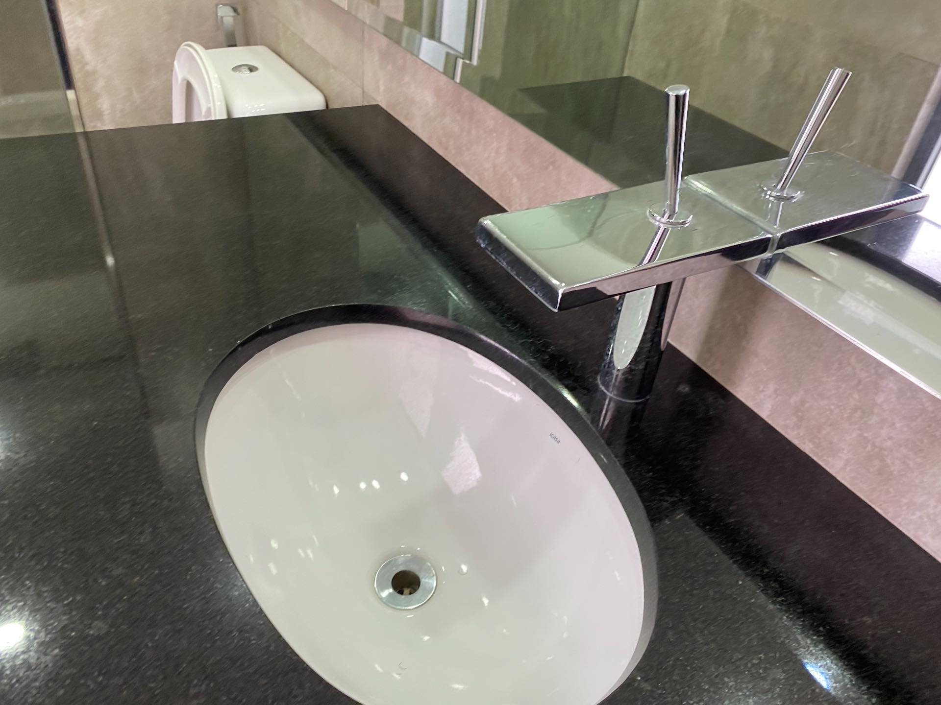 Departamento en VentaEdificio Madero Residence , Calle 6 Oeste esq. Enrique Finot  , Equipetrol  Foto 20