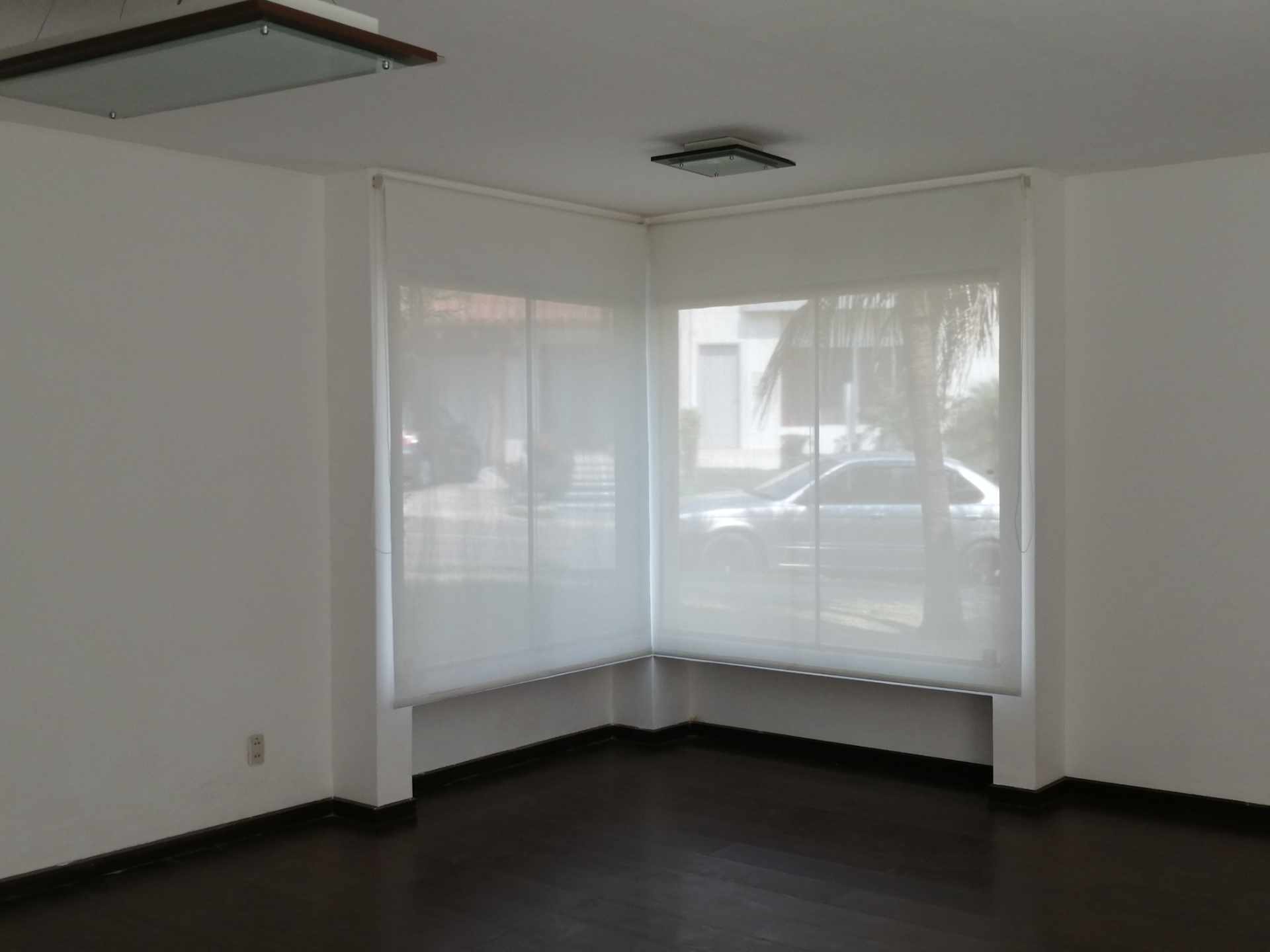 Casa en Entre 5to y 6to anillo Norte en Santa Cruz de la Sierra 4 dormitorios 4 baños 3 parqueos Foto 14