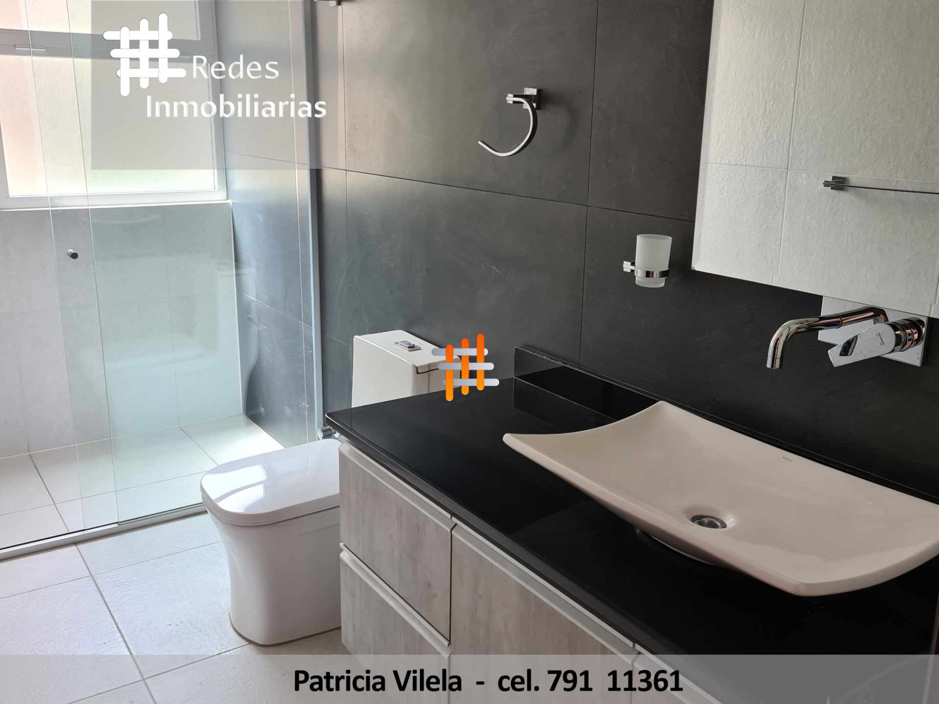 Casa en Achumani en La Paz 5 dormitorios 7 baños 2 parqueos Foto 13