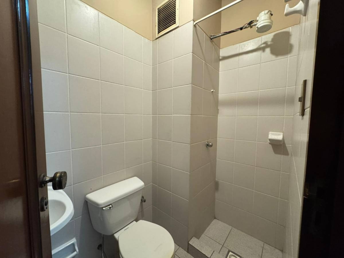 En Alquiler a $us 718 Foto 10