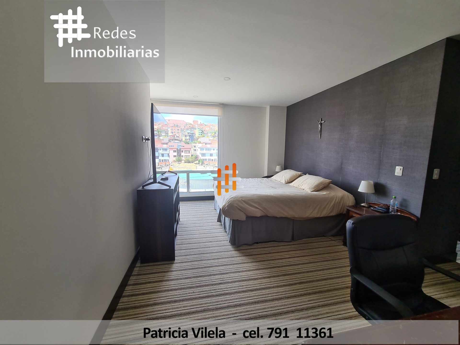 Departamento en VentaHERMOSO PENT HOUSE DUPLEX EN VENTA SOBRE LA AV. COSTANERA CON 92 m2 TERRAZA 3 dormitorios 5 baños 3 parqueos Foto 18